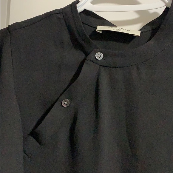 Babaton Blouse - Picture 3 of 3